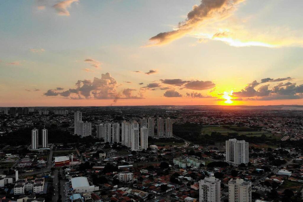 ir a goiânia de avião